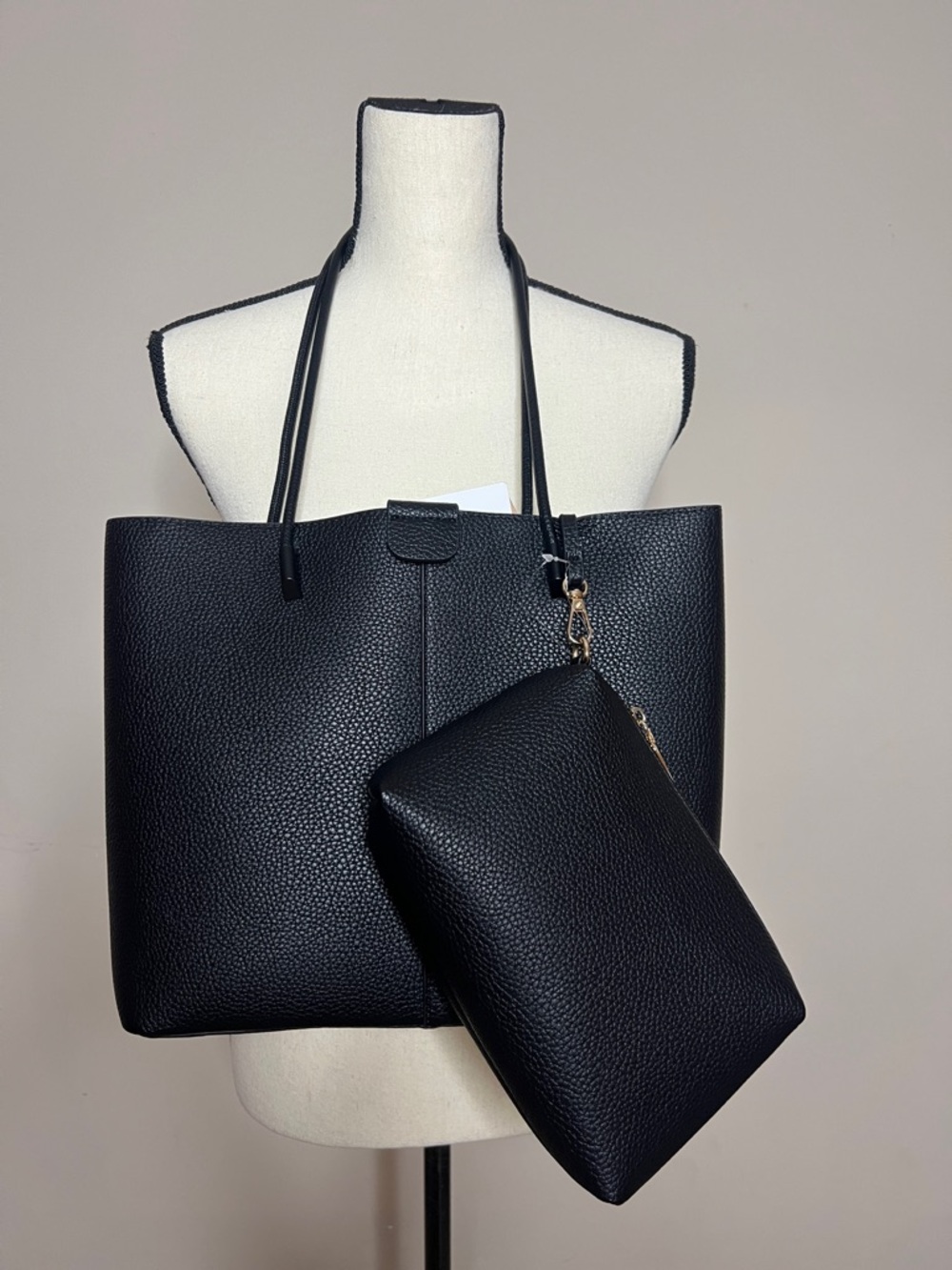 🎼🎵🎶Black Pebble Faux Leather Tote Bag by - Classic Everyday Shoulder Bag - Picture 4 of 8